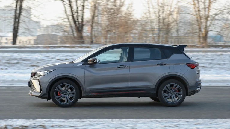 Geely Coolray на сервисной площадке